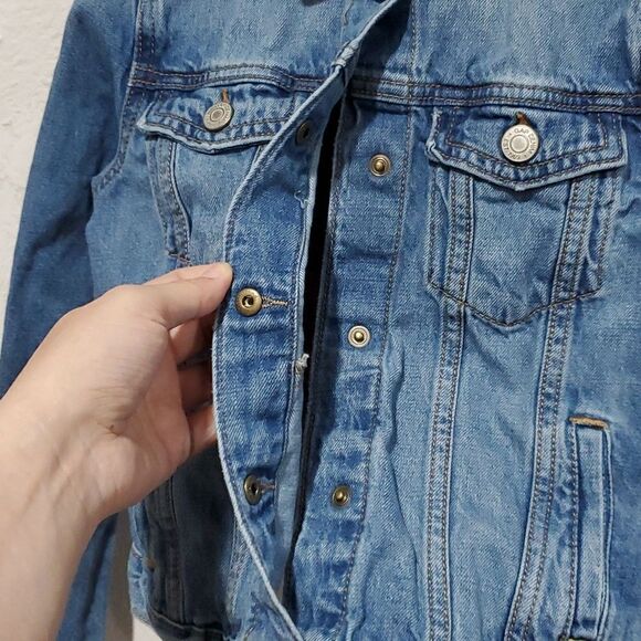 GAP x Disney Jean Jacket With Minnie Mouse Embroidery Girls Size L - Picture 10 of 13